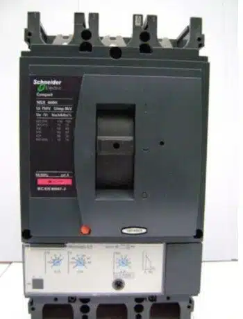 Schneider Electric NS1600N3P Circuit Breaker