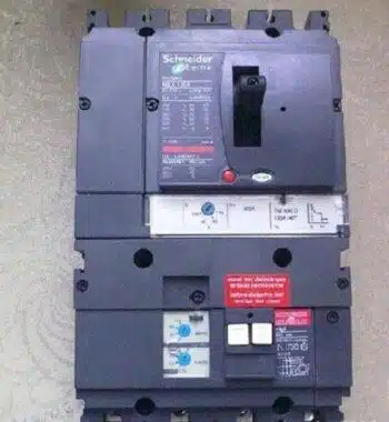 Schneider Electric NS1600N3P Circuit Breaker